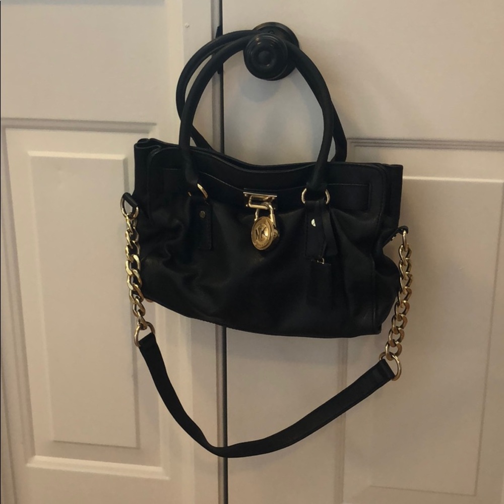 Black Michael Kors classic black leather bag